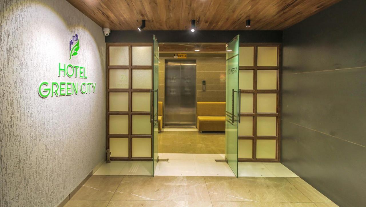 Hotel Green City Gandhinagar Zewnętrze zdjęcie