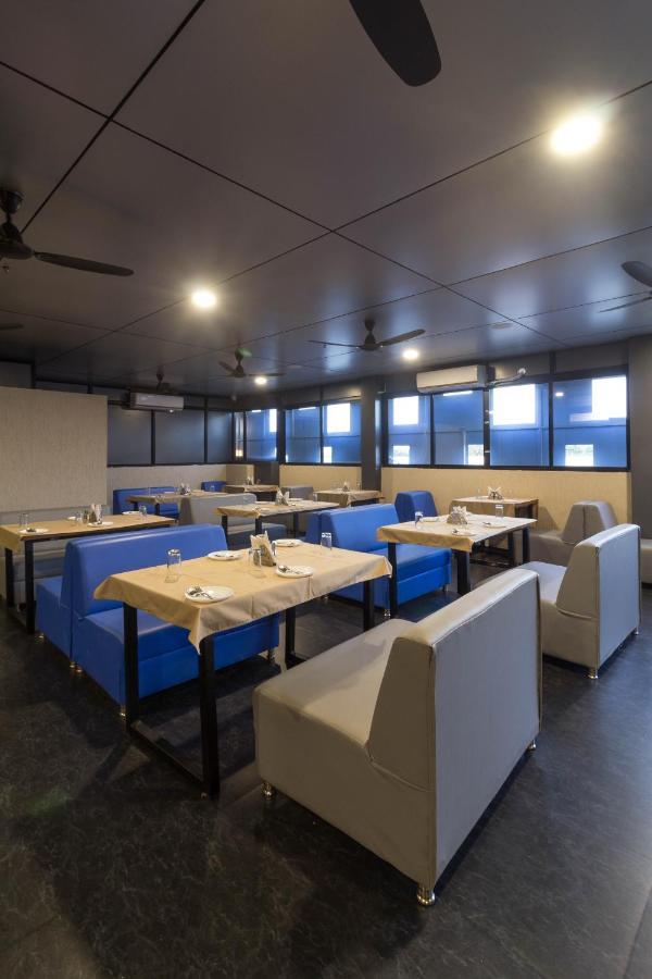 Hotel Green City Gandhinagar Zewnętrze zdjęcie